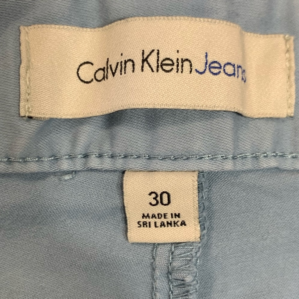 Calvin Klein Shorts - Picture 3 of 3